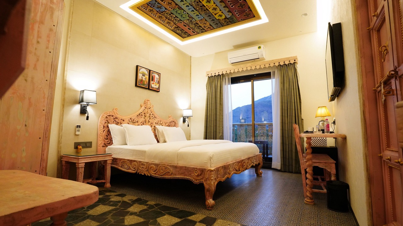 Photo of Bedroom in Lonavala