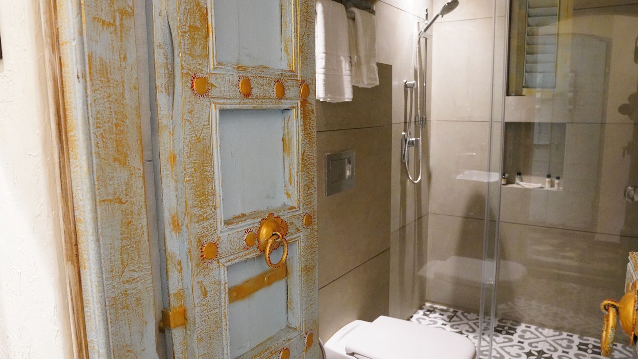 Photo of Bathroom in Lonavala