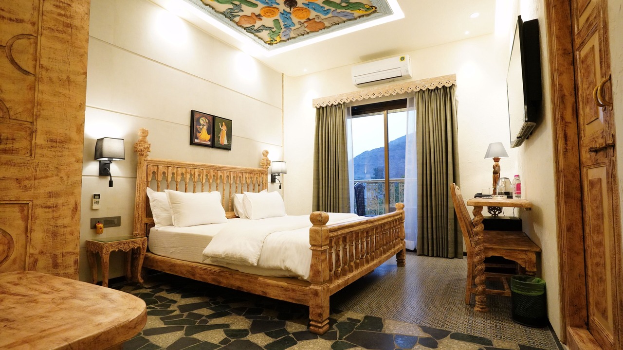 Photo of Bedroom in Lonavala
