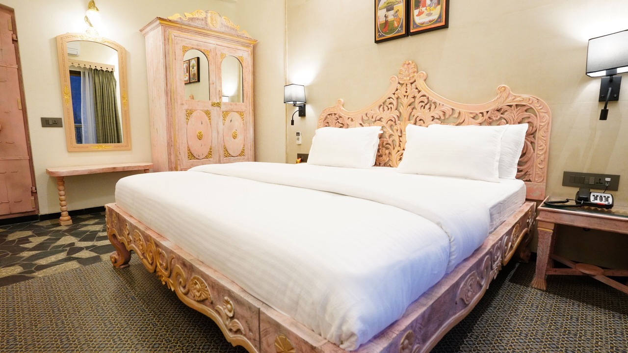 Photo of Bedroom in Lonavala