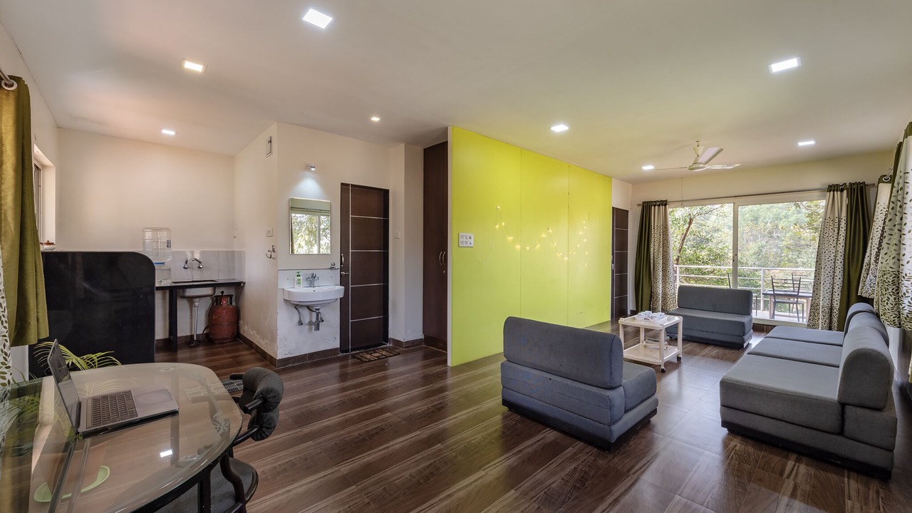 Photo of Livingroom in Ambavna