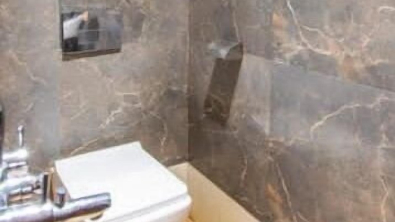 Photo of Bathroom in Prabhadevi