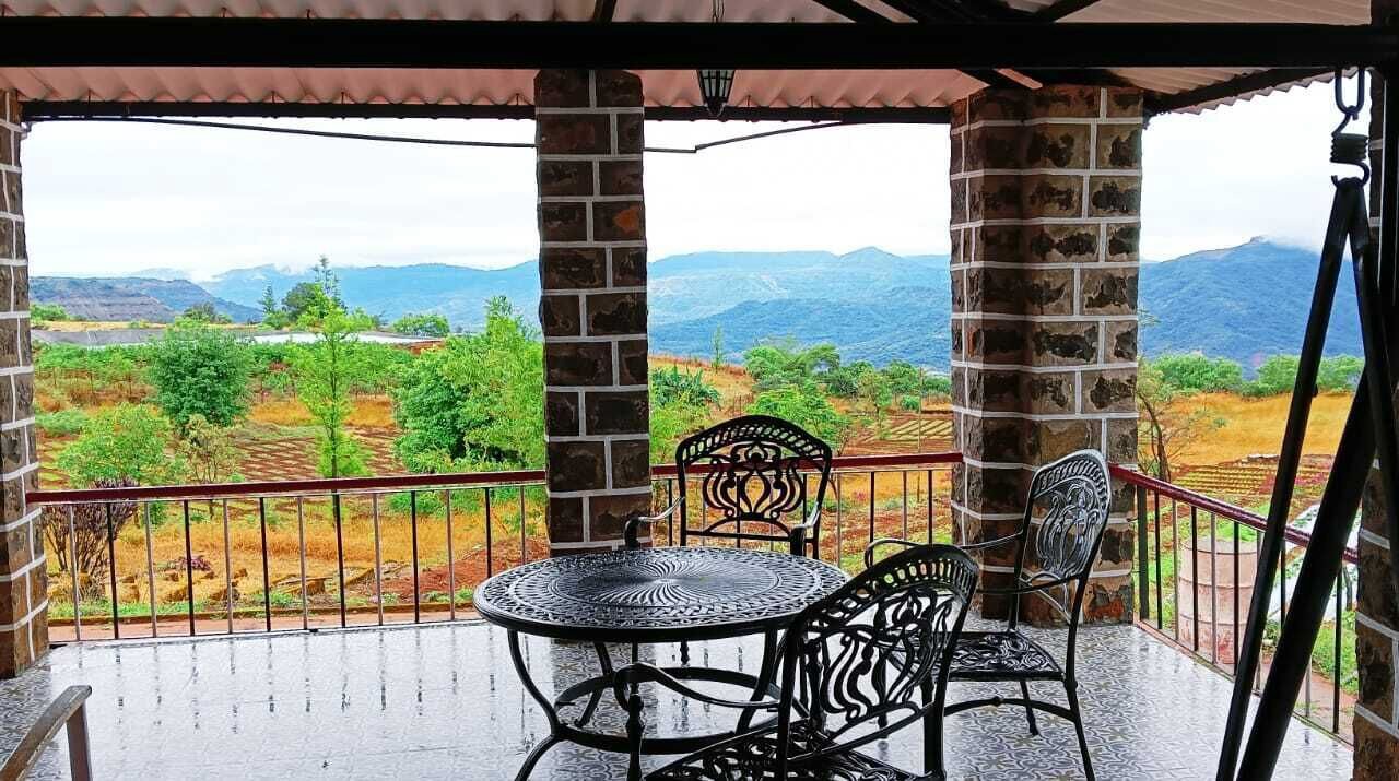 Photo of Patio Balcony in Mahabaleshwar
