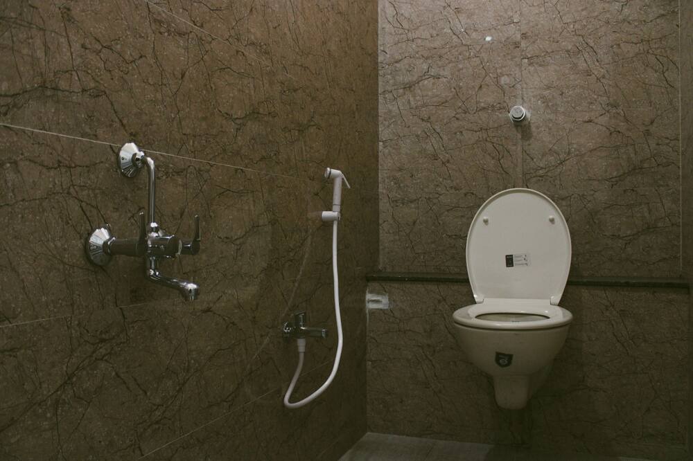 Photo of Bathroom in Tindivanam
