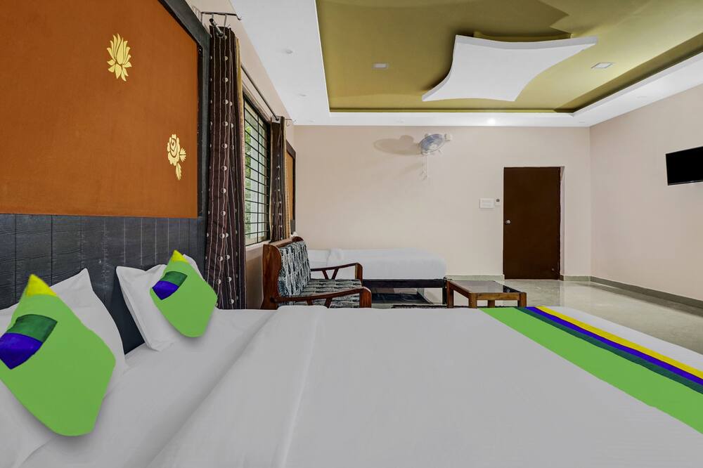Photo of Bedroom in Gundlupet