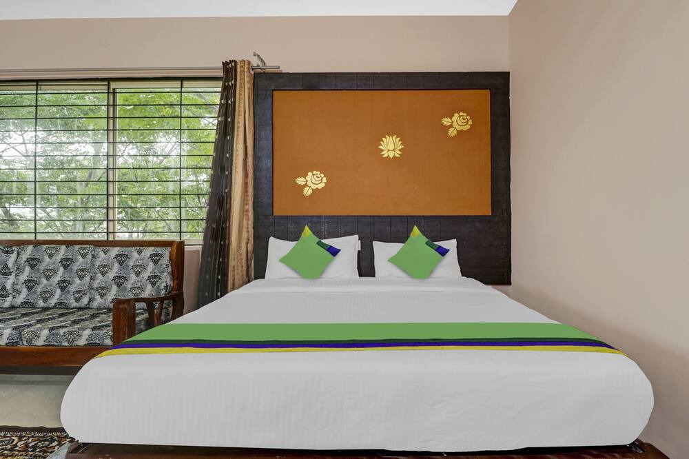 Photo of Bedroom in Gundlupet