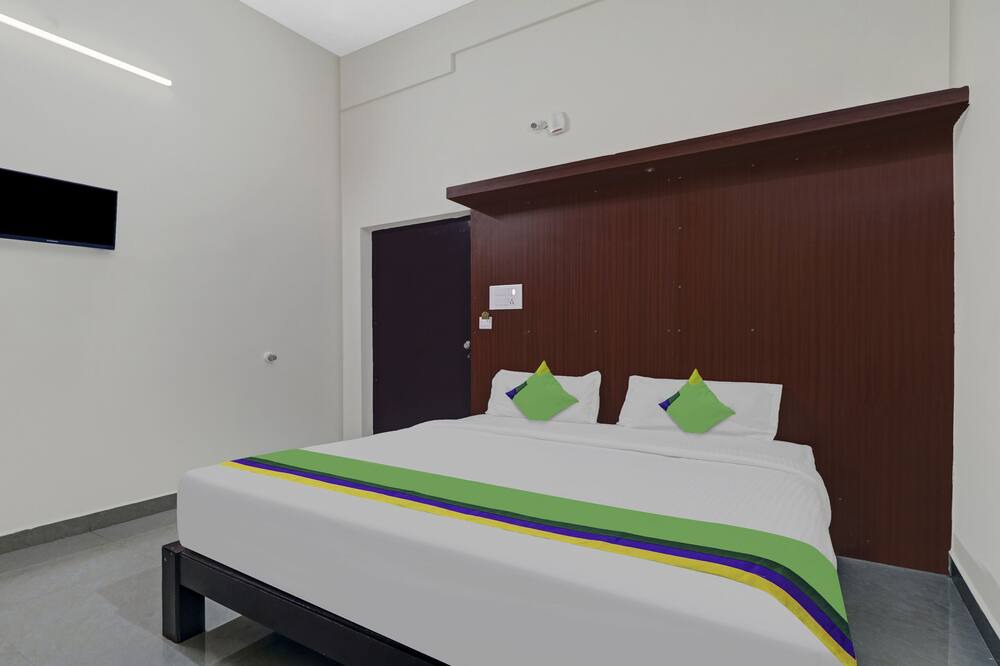 Photo of Bedroom in Gundlupet