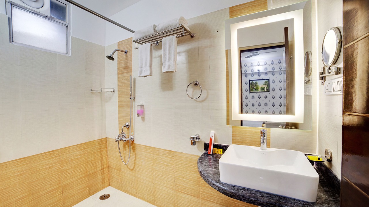 Photo of Bathroom in Kadubeesanahalli