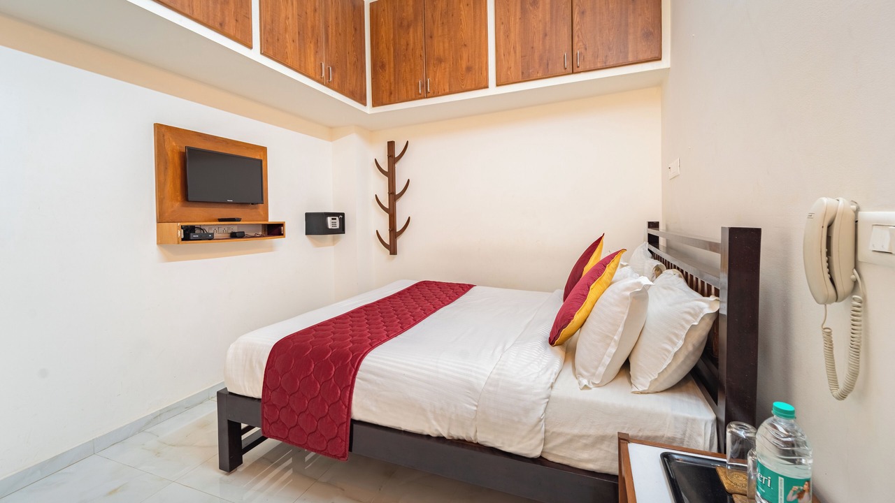 Photo of Bedroom in Annamalai Nagar