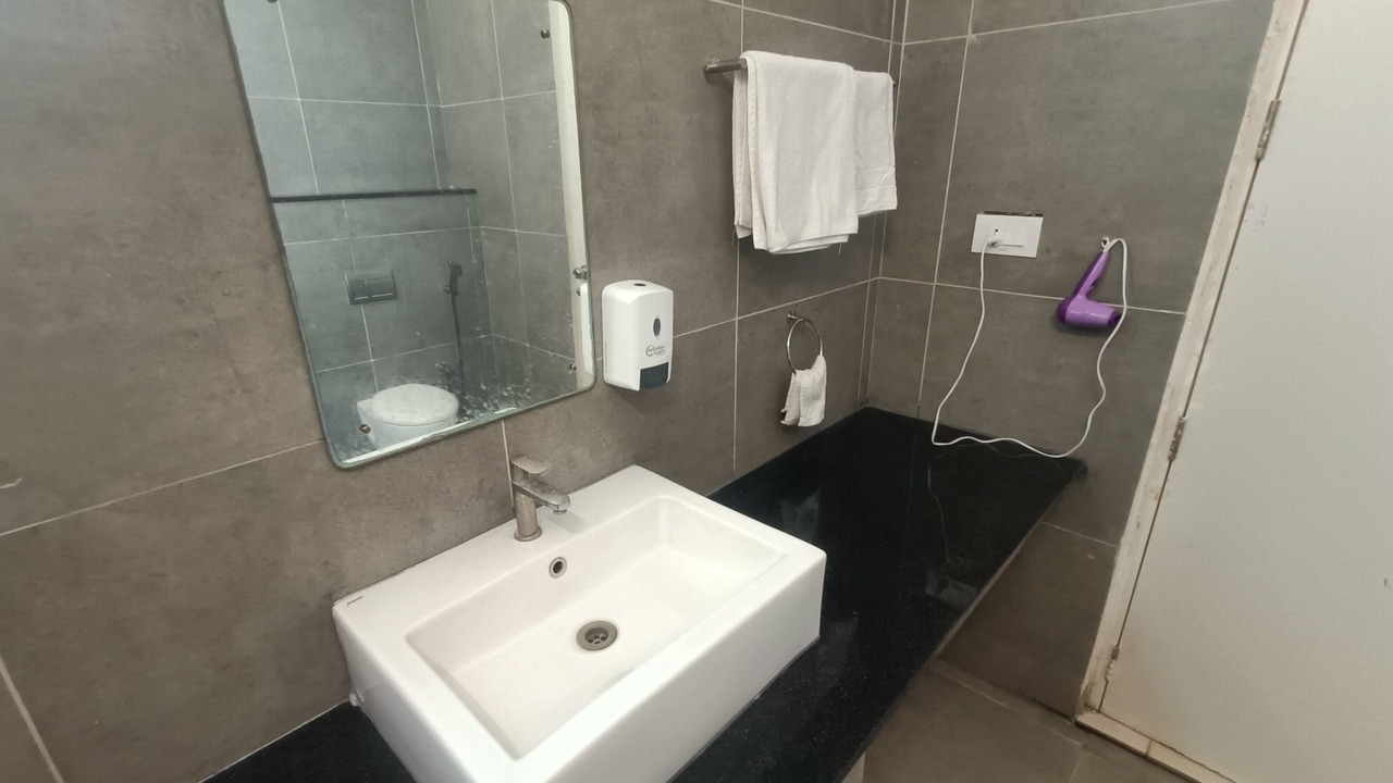 Photo of Bathroom in Covelong