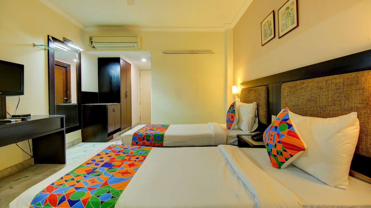 Photo of Bedroom in DLF City