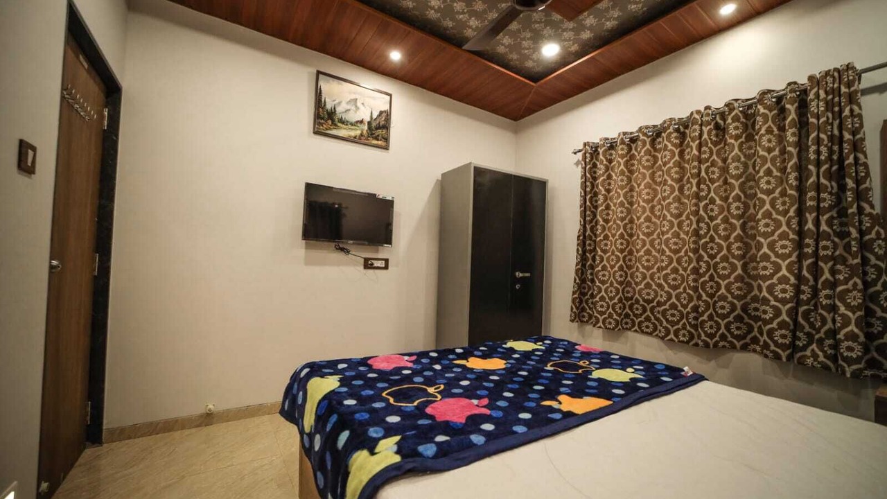 Photo of Bedroom in Panchgani