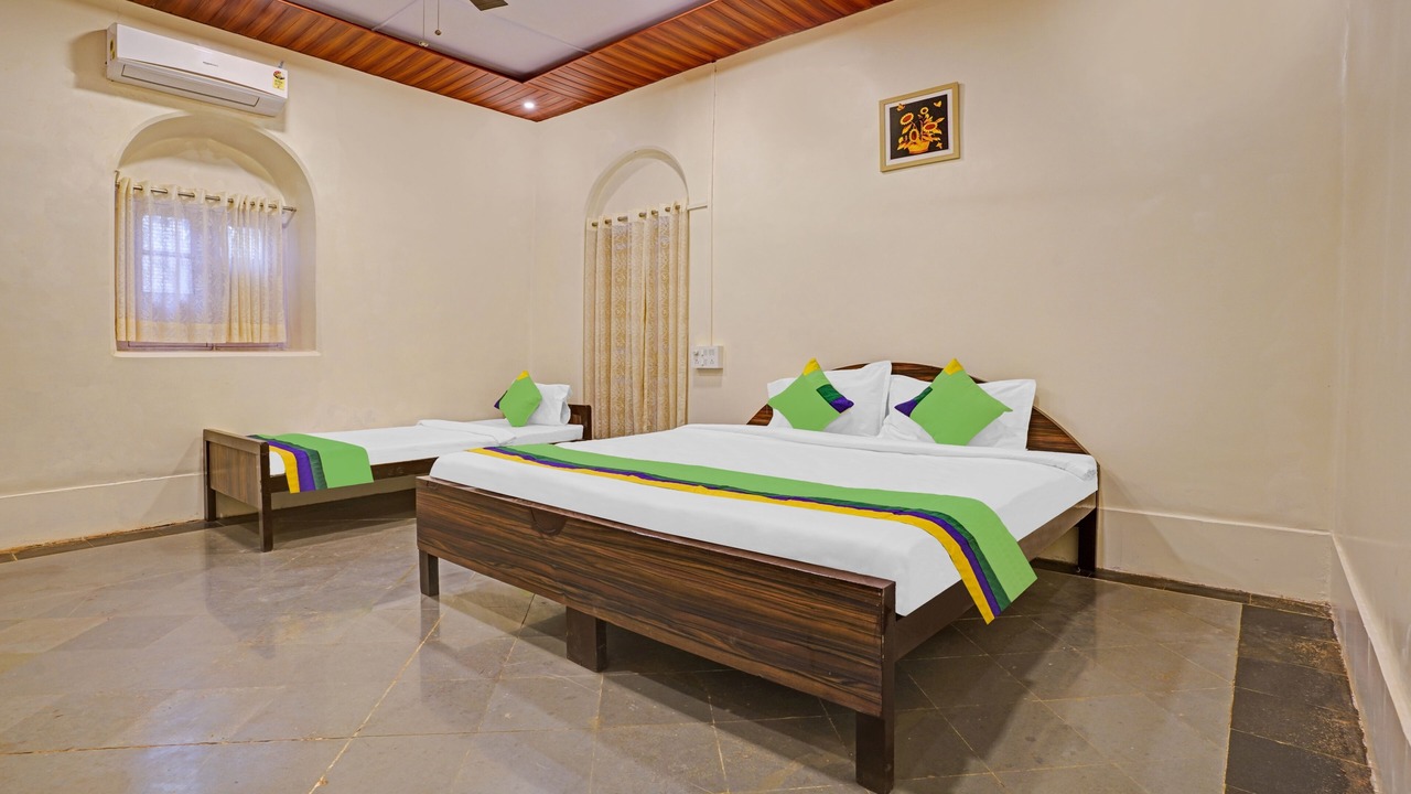 Photo of Bedroom in Matheran