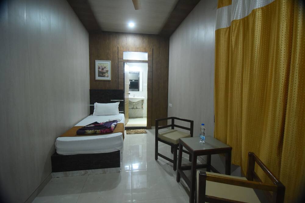 Photo of Bedroom in Davanagere