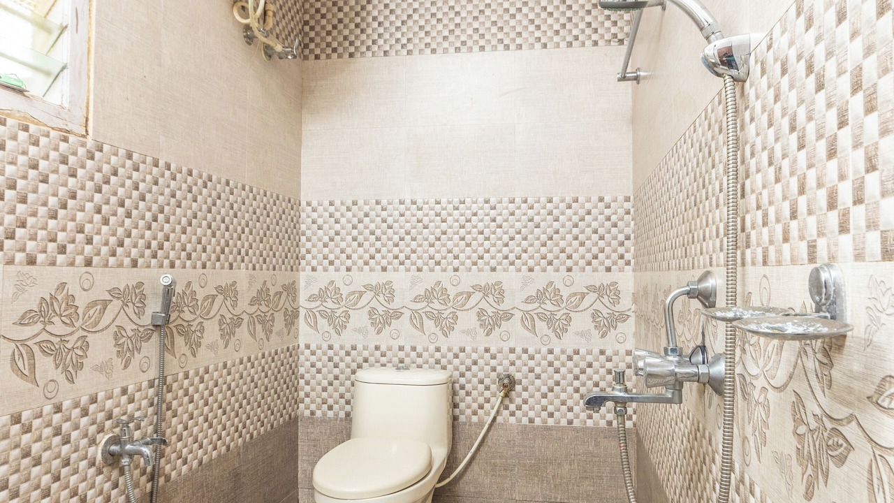 Photo of Bathroom in Ooty