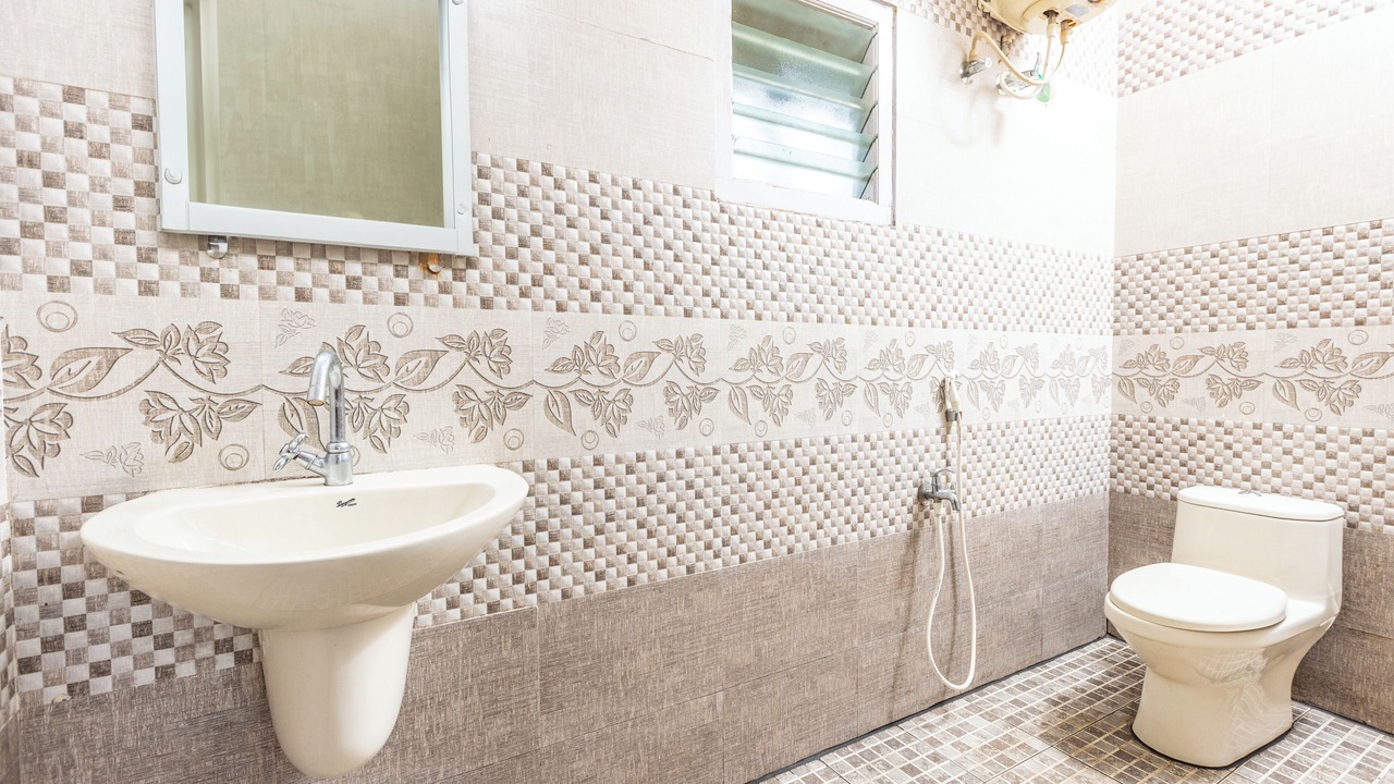 Photo of Bathroom in Ooty
