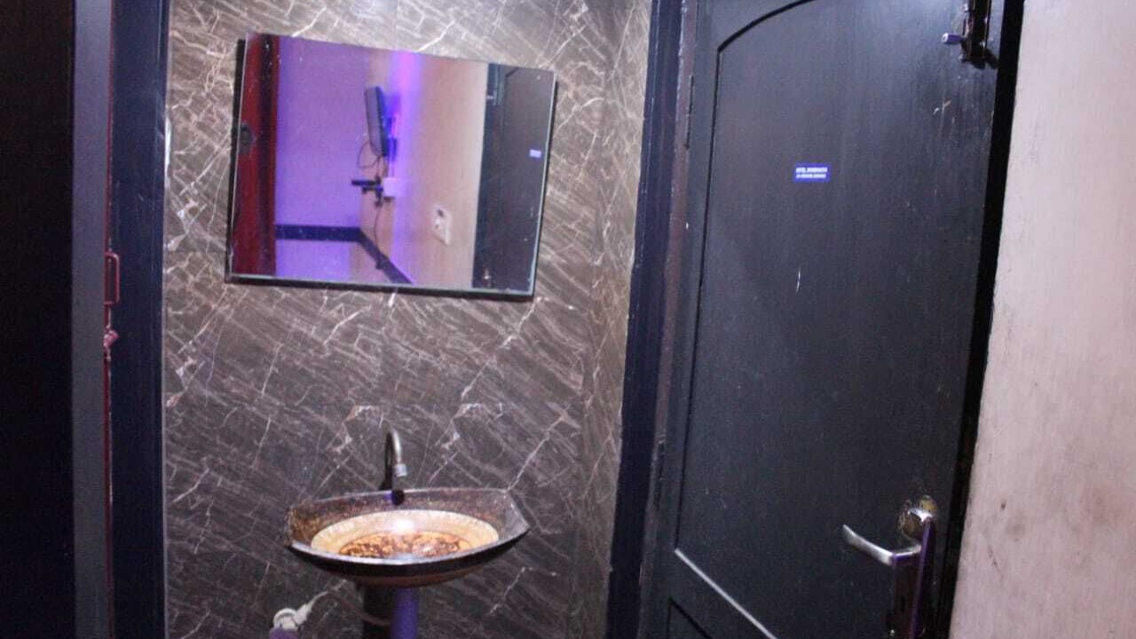 Photo of Bathroom in Arappalayam