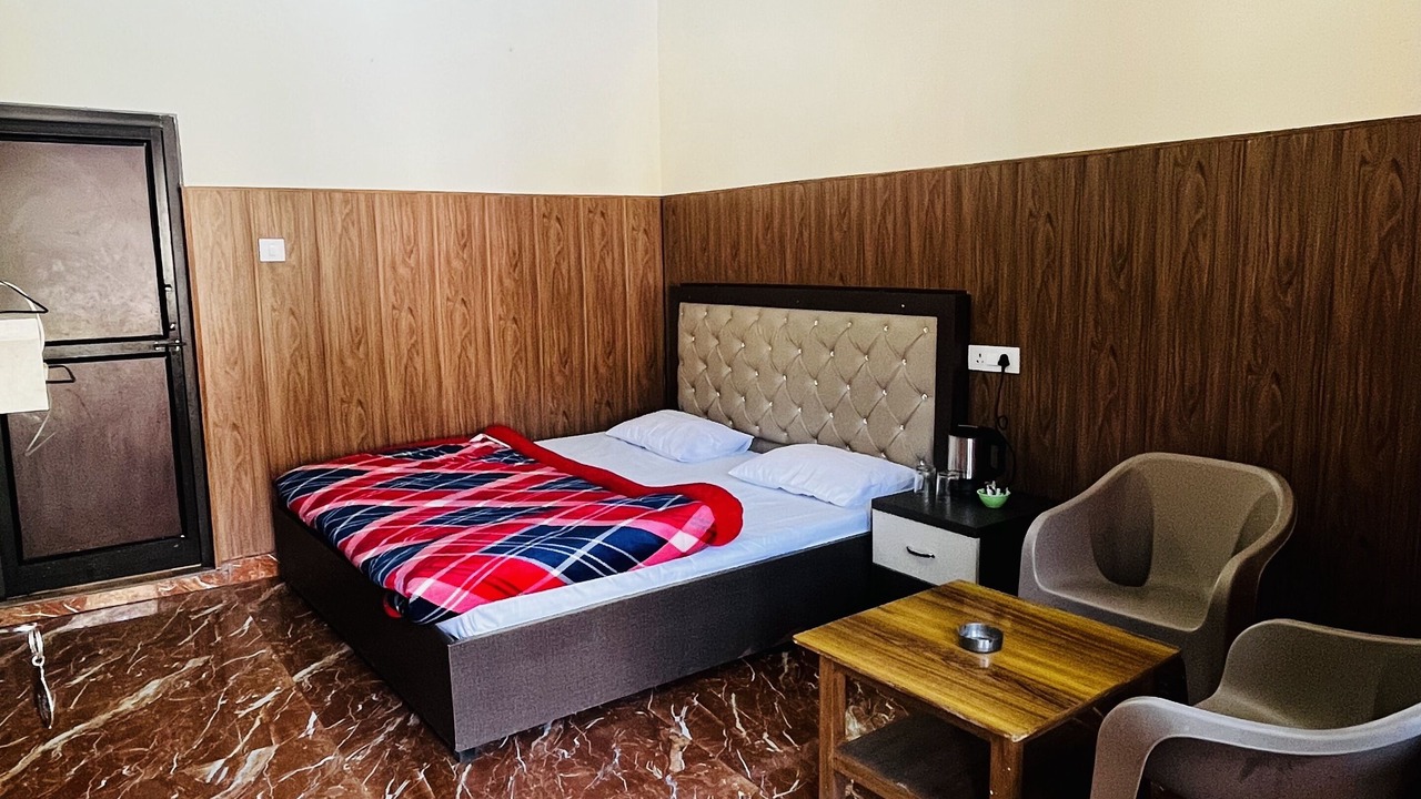 Photo of Bedroom in Dhunar Gaon