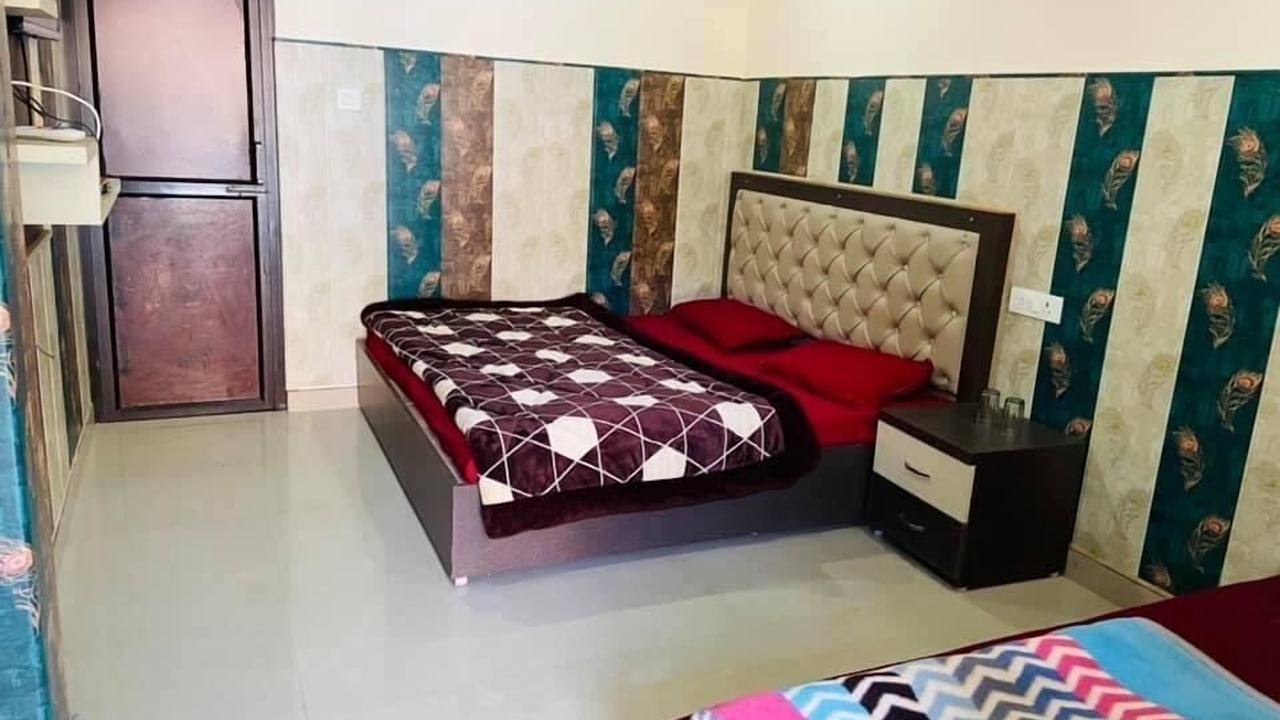 Photo of Bedroom in Dhunar Gaon