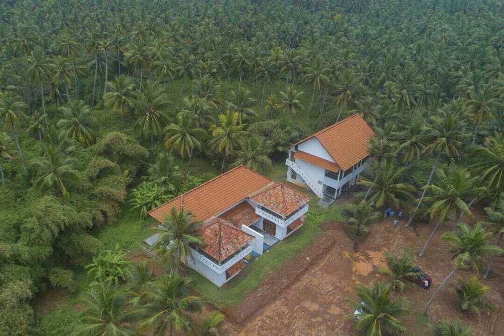 Photo of Outdoor in Muttom