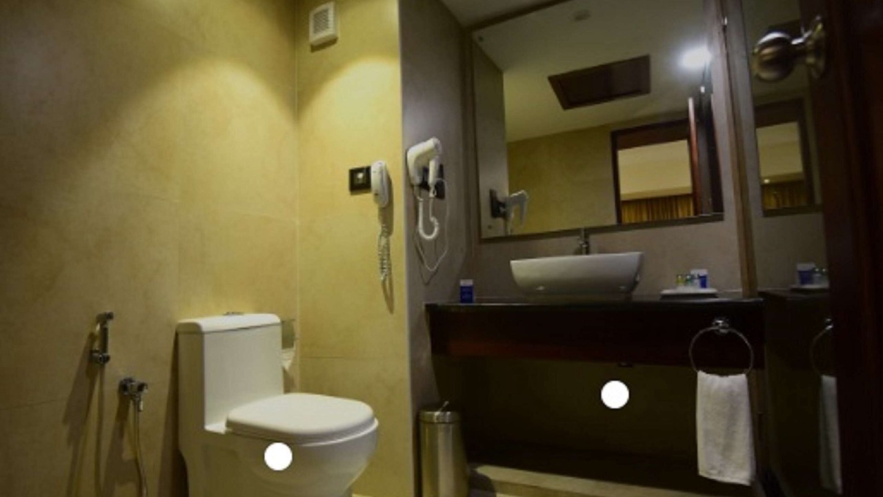 Photo of Bedroom in Thampanoor