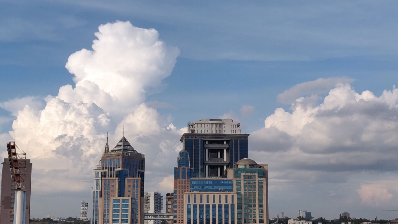 Photo of Buildings in Bangalore City Center