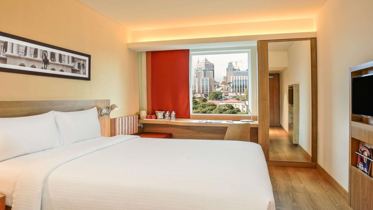 Photo of Bedroom in Bangalore City Center