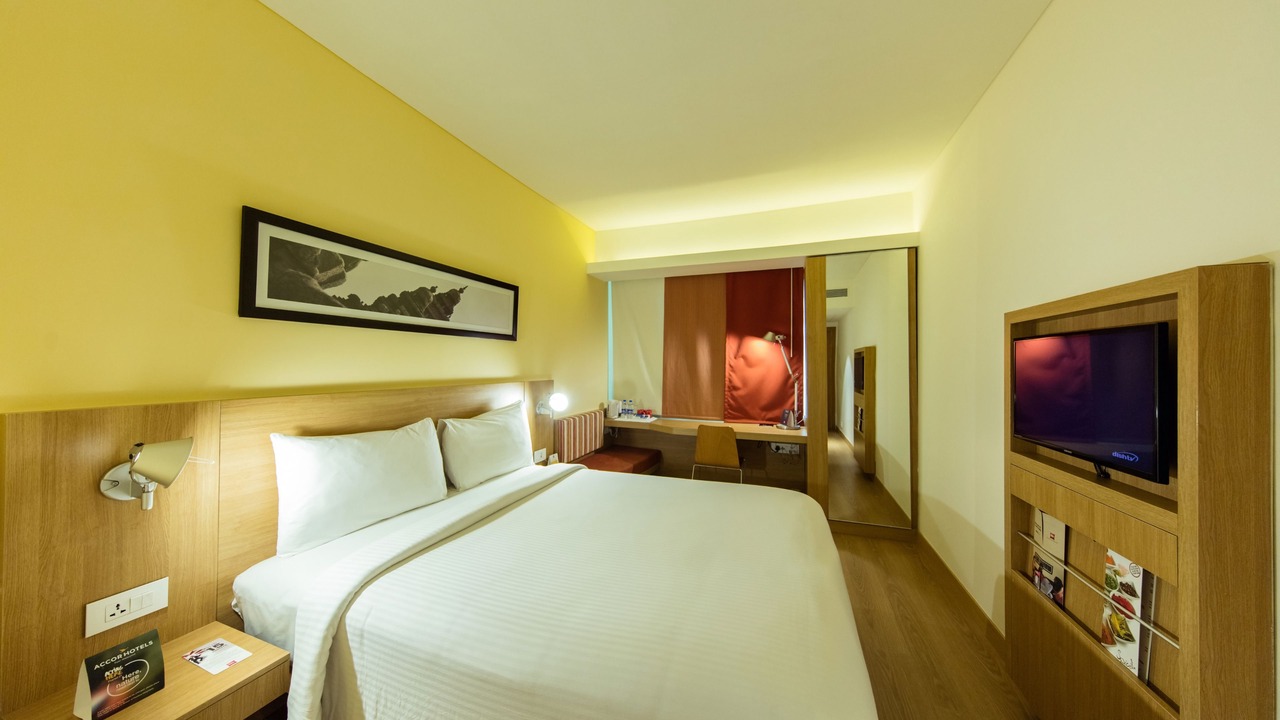 Photo of Bedroom in Navalur