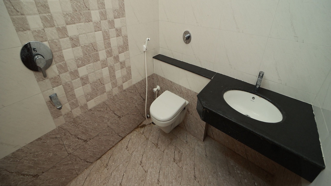 Photo of Bathroom in Karur