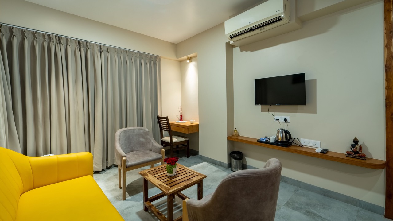 Photo of Bedroom in Hadapsar