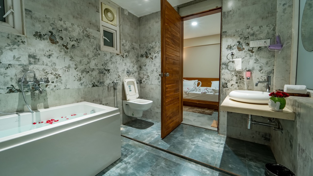 Photo of Bathroom in Hadapsar