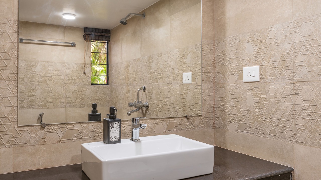 Photo of Bathroom in Gauravaddo