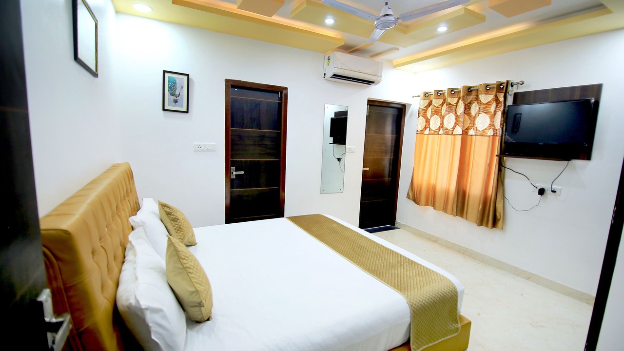 Photo of Bedroom in Central Area