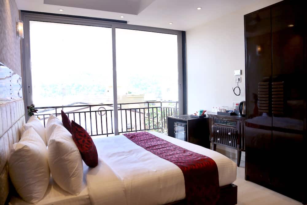 Photo of Bedroom in Panchgani