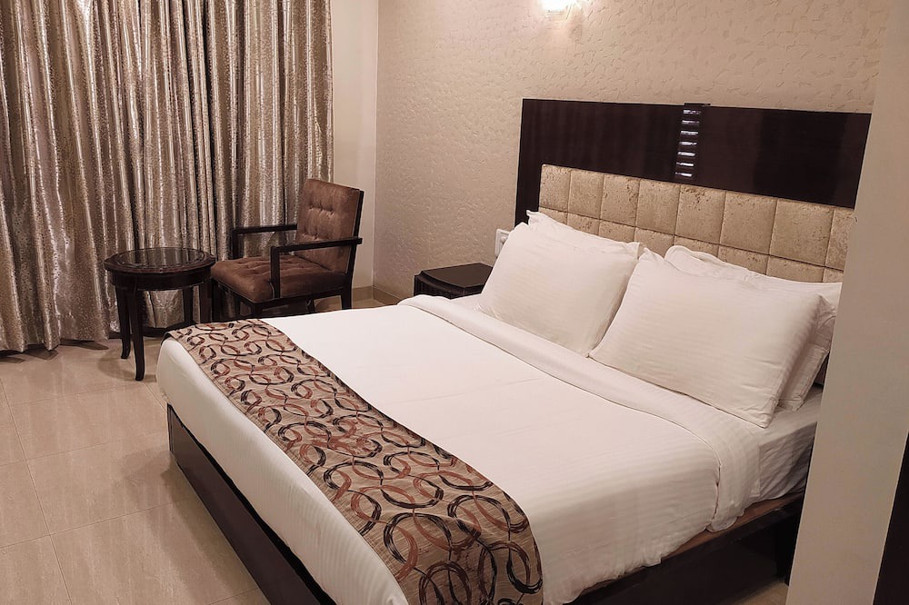 Photo of Bedroom in Panchgani