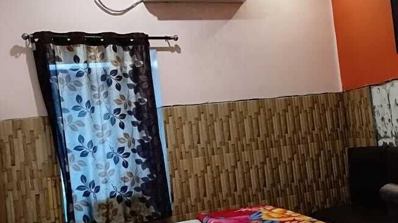 Photo of Bedroom in Kalighat