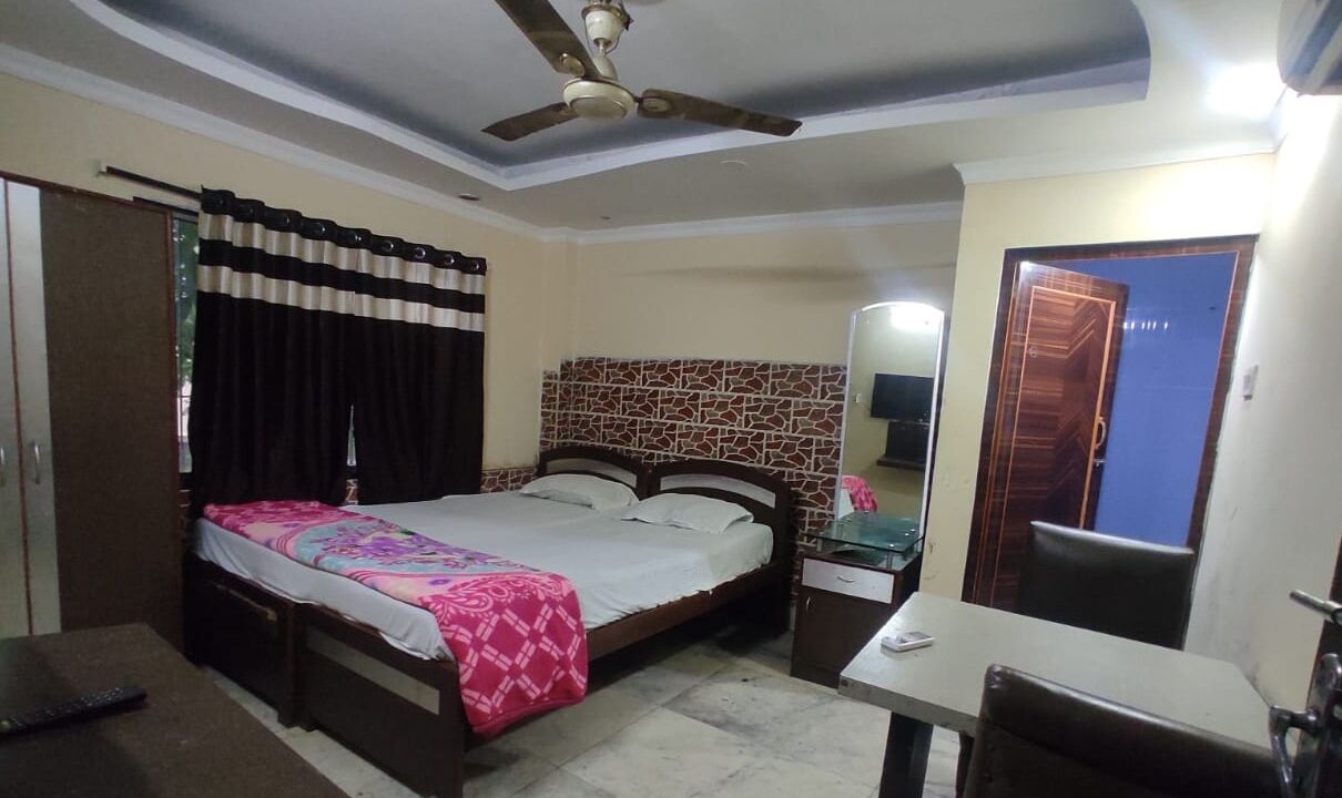 Photo of Bedroom in Kalighat