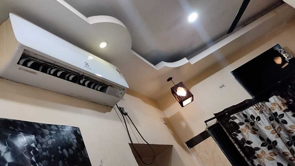 Photo of Bedroom in Kalighat
