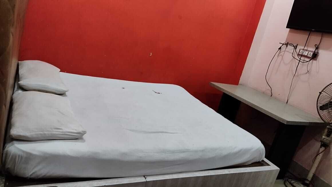 Photo of Bedroom in Kalighat
