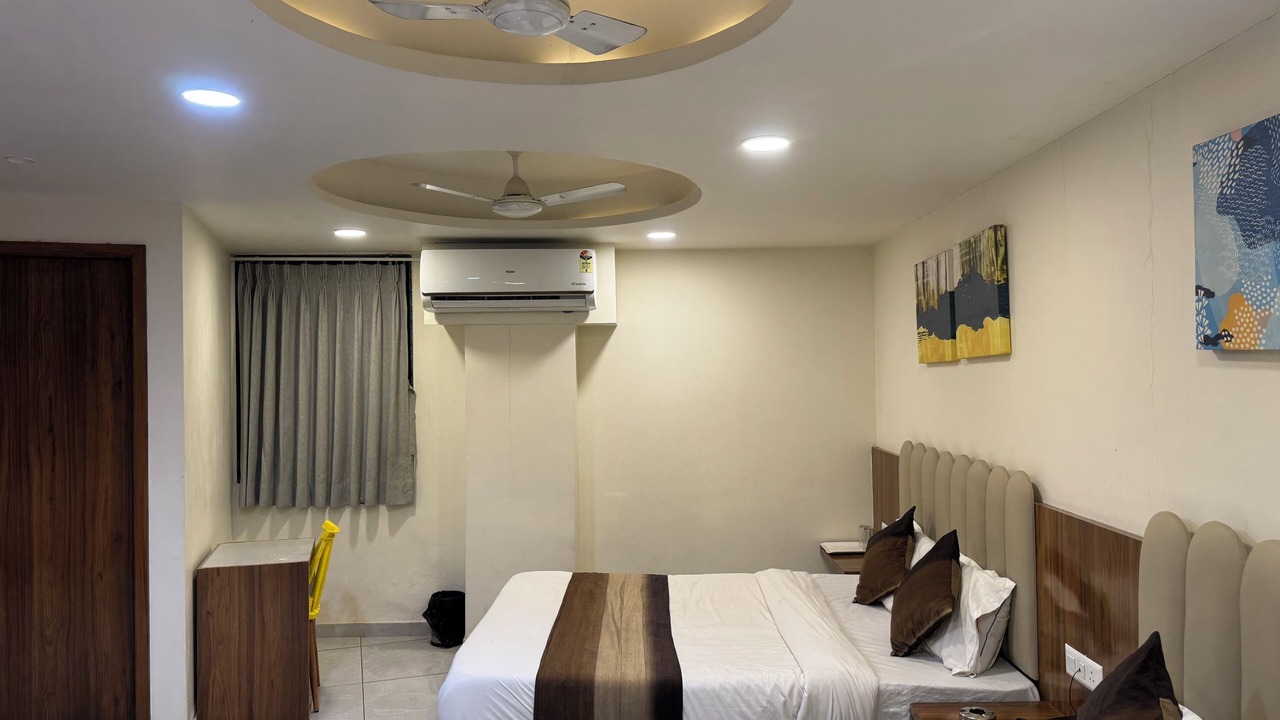 Photo of Bedroom in Vastrapur