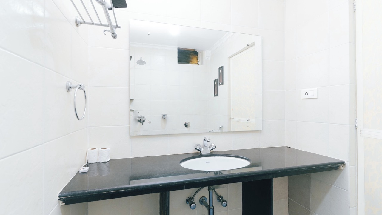 Photo of Bathroom in Cavelossim