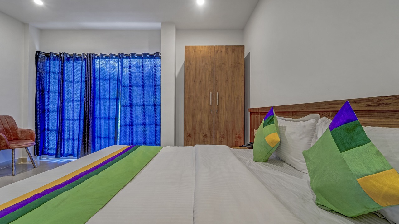 Photo of Bedroom in Civil Station