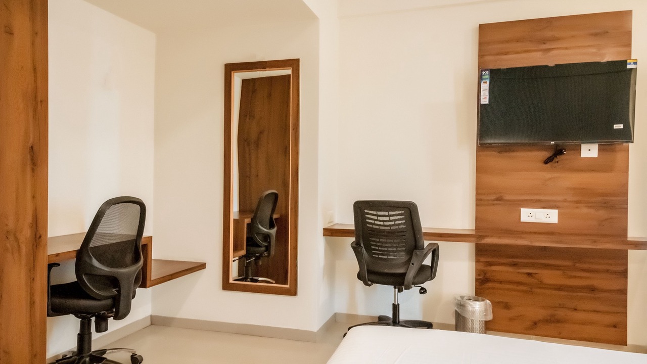 Photo of Bedroom in Adyar