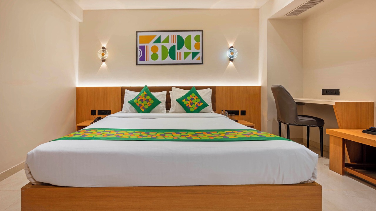 Photo of Bedroom in Thaltej