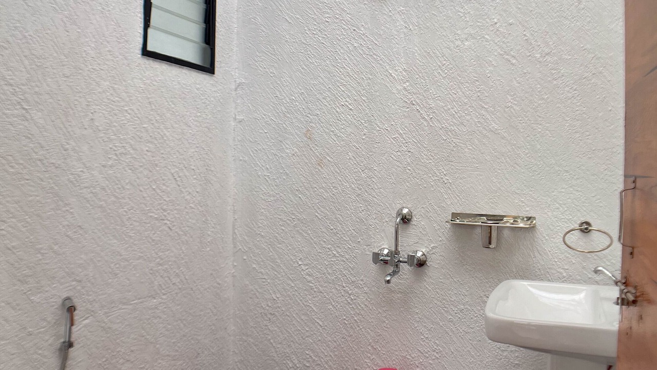 Photo of Bathroom in Ambavna