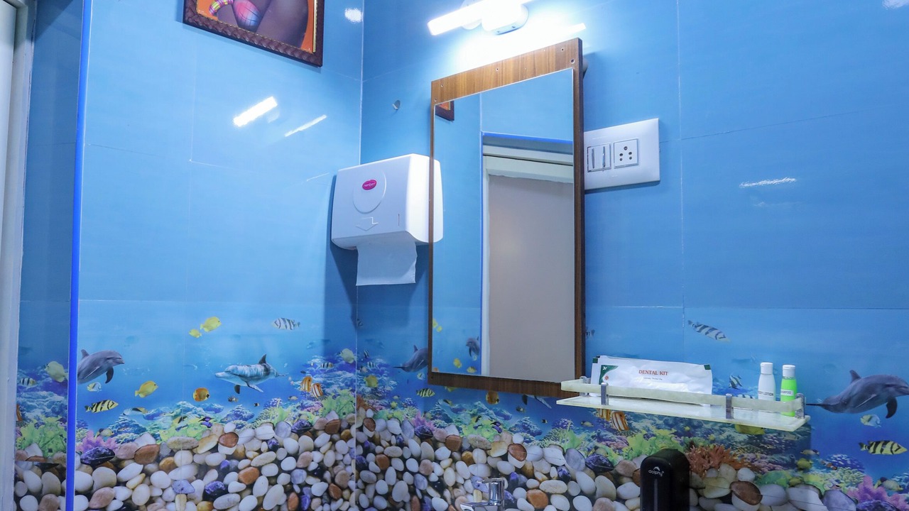 Photo of Bathroom in White Town