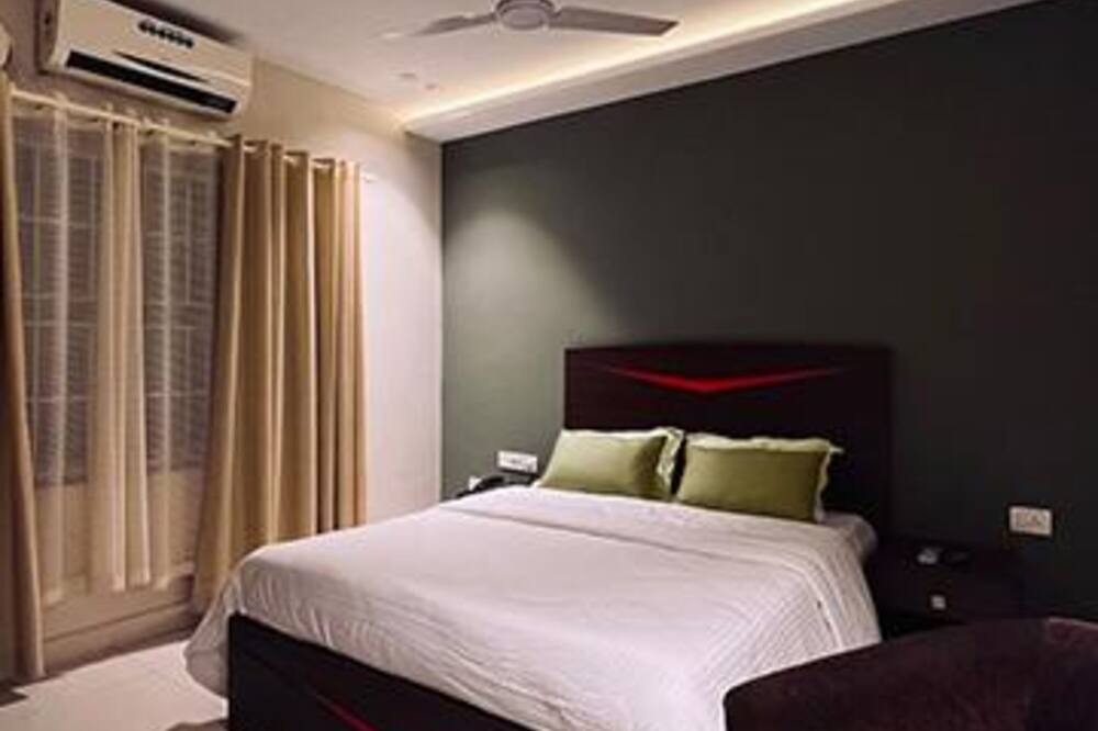 Photo of Bedroom in Royapettah