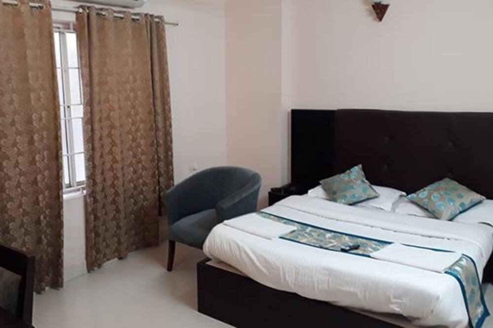 Photo of Bedroom in Royapettah