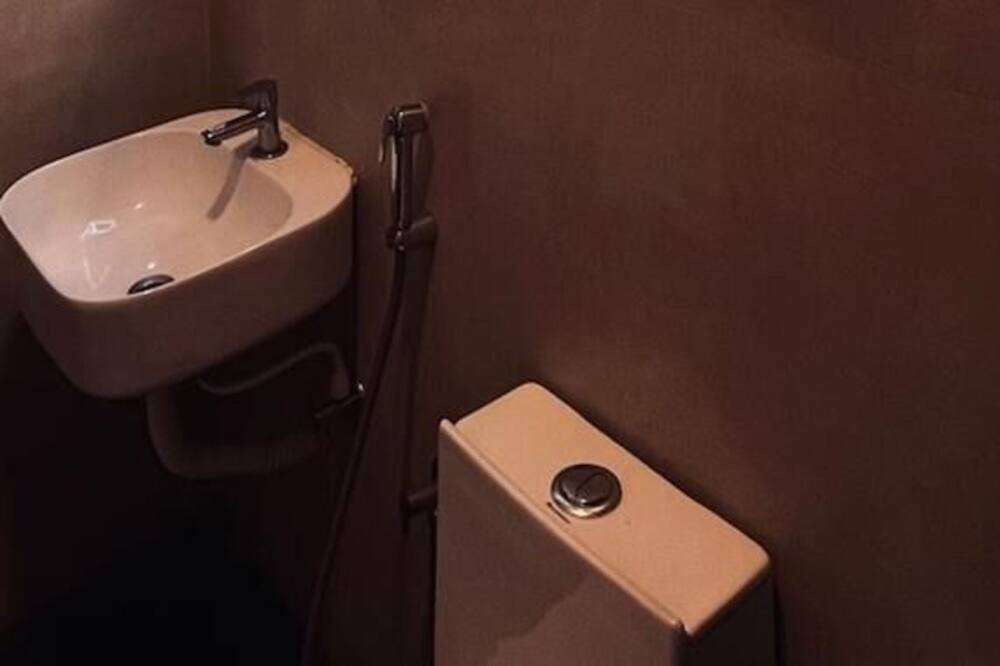 Photo of Bathroom in Royapettah