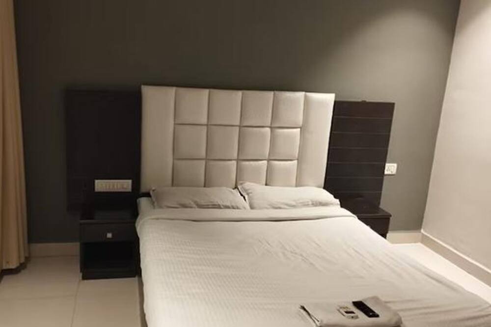 Photo of Bedroom in Royapettah